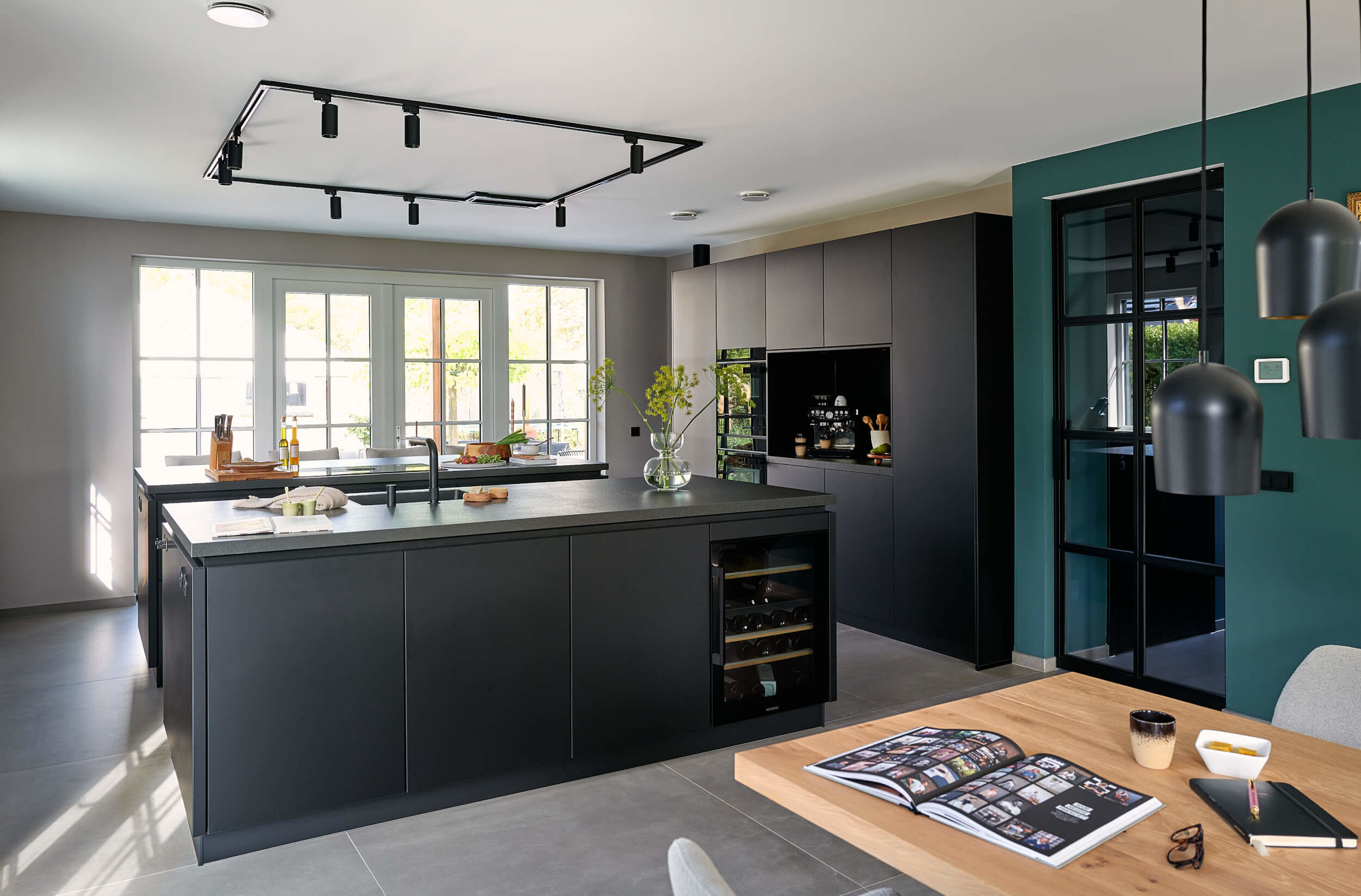 luxe-keuken-met-wijnklimaatkast-eigenhuis-keukens-aspect-ratio-820-540 Luxe keuken met wijnklimaatkast | Eigenhuis Keukens