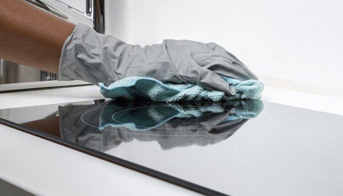 Inductiekookplaat schoonmaken | Eigenhuis Keukens Inductiekookplaat schoonmaken | Eigenhuis Keukens