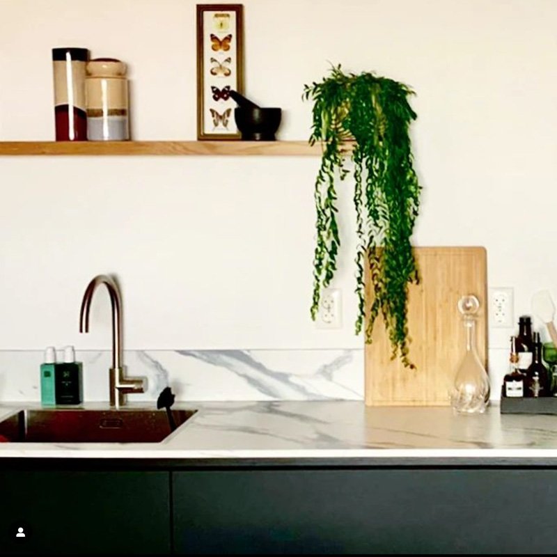 Instagram post vanoudhout | Eigenhuis Keukens