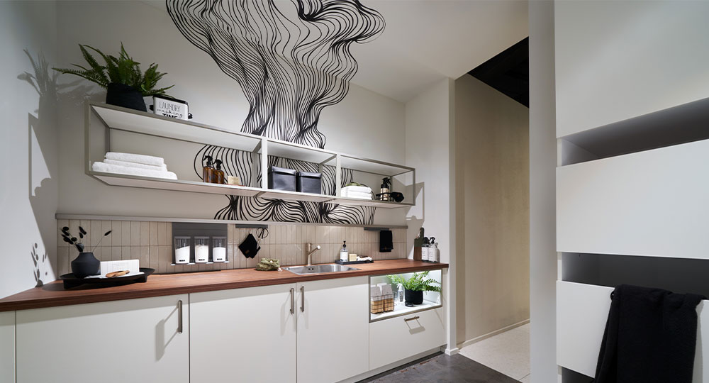Keuken met spatwand en muurschildering | Eigenhuis Keukens Keuken met muurschildering en spatwand | Eigenhuis Keukens