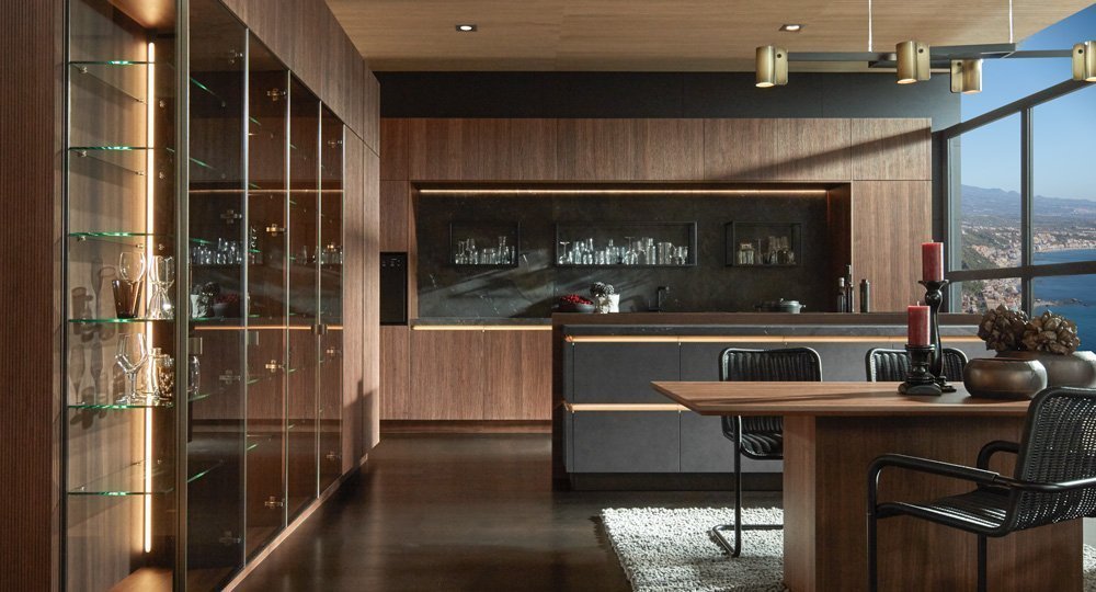 Pronorm i-luminate | Luxe vitrinekasten | Eigenhuis Keukens Pronorm i-luminate | Luxe vitrinekasten | Eigenhuis Keukens