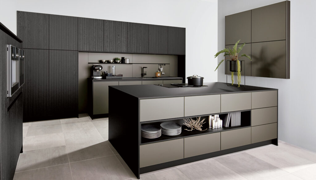 two-tone-keuken-groen-eigenhuis-keukens Two tone keuken - keukentrend | Eigenhuis Keukens