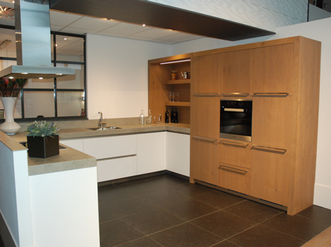 Eigenhuis Xclusiv Keuken in U-vorm