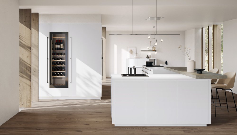 Witte keuken met wijnklimaatkast | Eigenhuis Keukens Witte keuken met wijnklimaatkast | Eigenhuis Keukens
